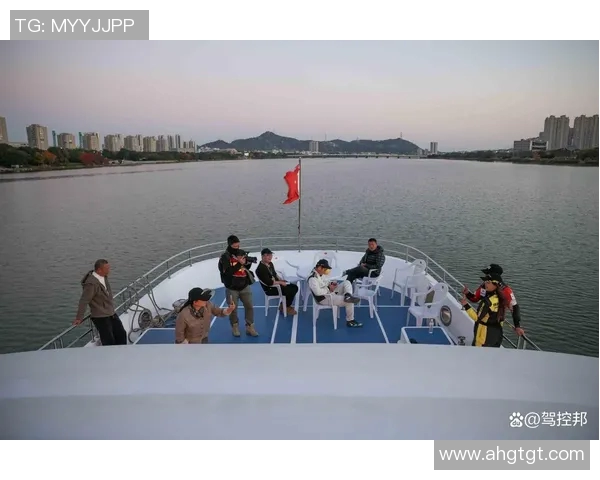 宏远与北京2020年半决赛激战回顾:巅峰对决的精彩瞬间与战术分析 宏远与北京2020年半决赛激战回顾:巅峰对决的精彩瞬间与战术分析