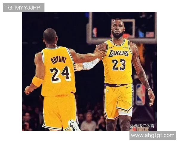 2004年全场对决詹姆斯与科比的精彩瞬间回顾与分析 2004年全场对决詹姆斯与科比的精彩瞬间回顾与分析