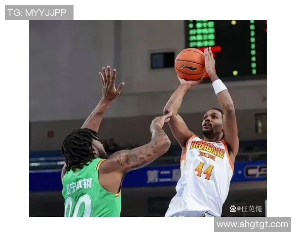 CBA辽宁对阵上海精彩视频回顾与赛后分析让你不再错过每一个瞬间 CBA辽宁对阵上海精彩视频回顾与赛后分析让你不再错过每一个瞬间