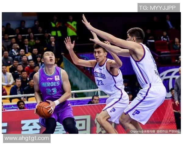 上海与新疆精彩对决录像回放分析及赛后精彩瞬间回顾 上海与新疆精彩对决录像回放分析及赛后精彩瞬间回顾