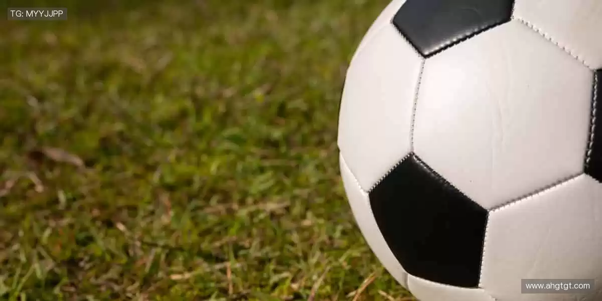 👟 个性周边，品质之选，用热爱武装你的每一次登场！